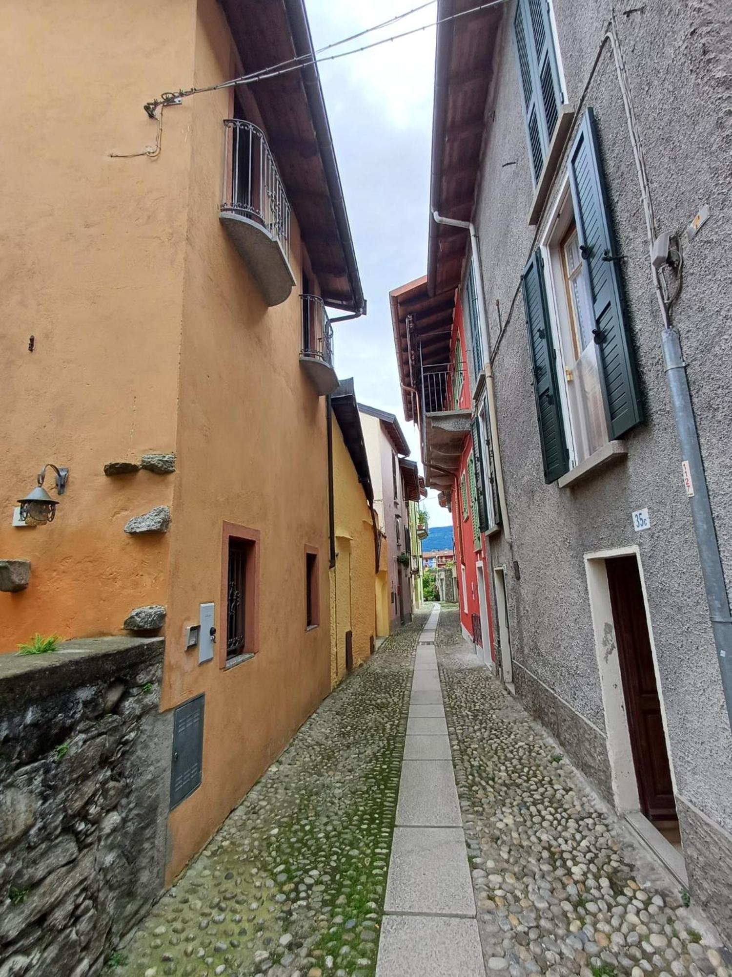 ヴェルバーニア Casa Clotildeヴィラ エクステリア 写真
