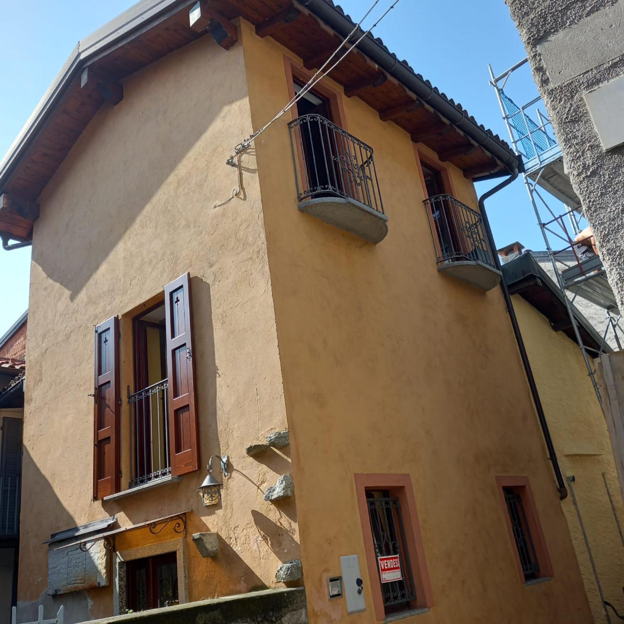 ヴェルバーニア Casa Clotildeヴィラ エクステリア 写真